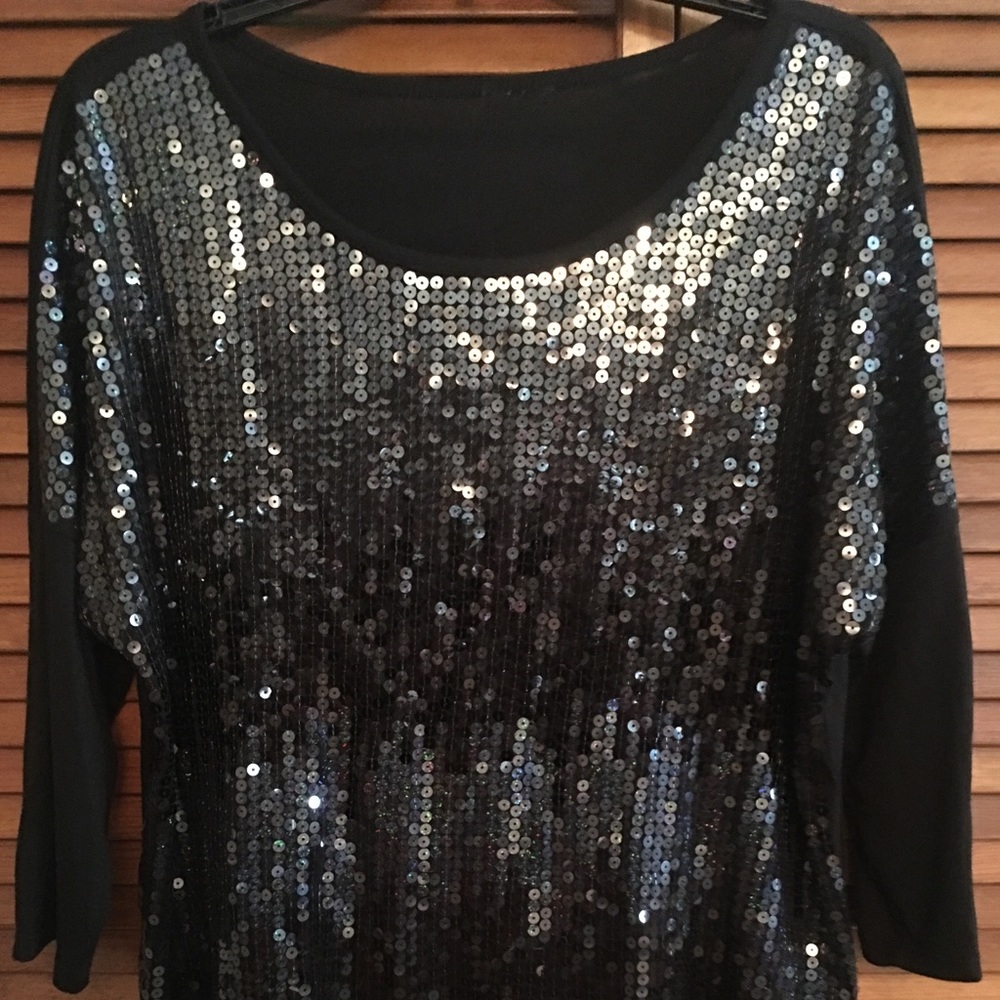 💋BEAUTIFUL LARGE BLACK SEQUIN 3/4 SLEEVE TOP💋